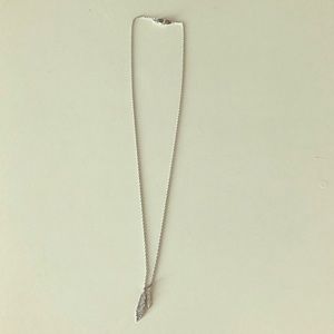 Silver feather pendant necklace